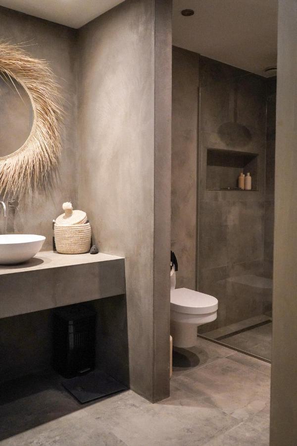 Haert Boutique Wellness Suites City Centre Гарлем Экстерьер фото