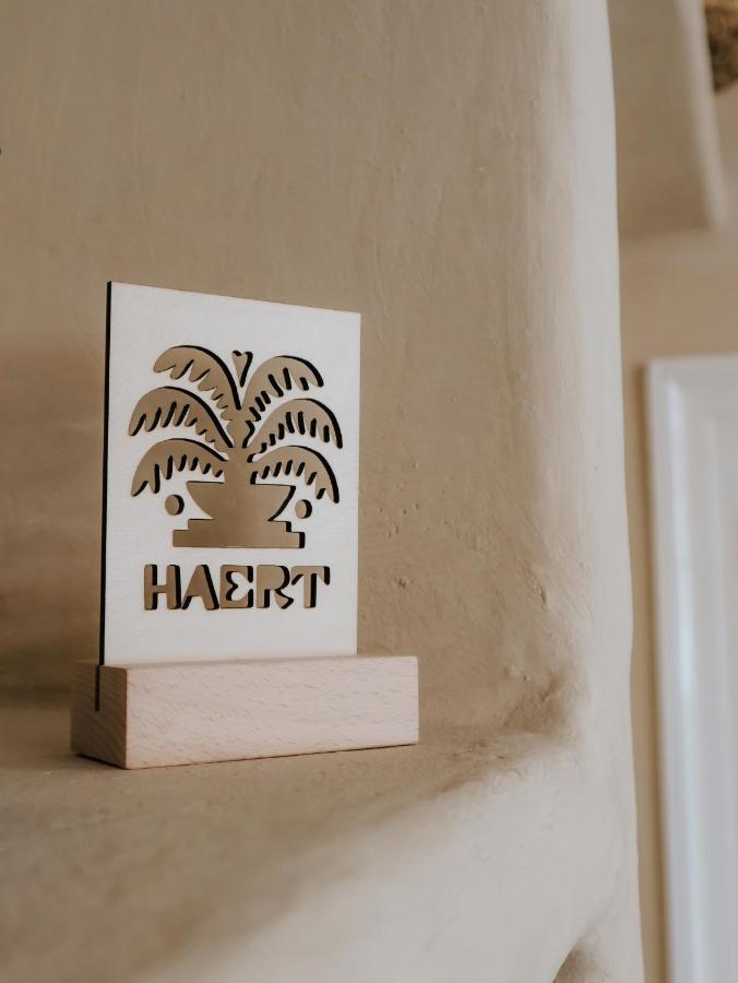 Haert Boutique Wellness Suites City Centre Гарлем Экстерьер фото